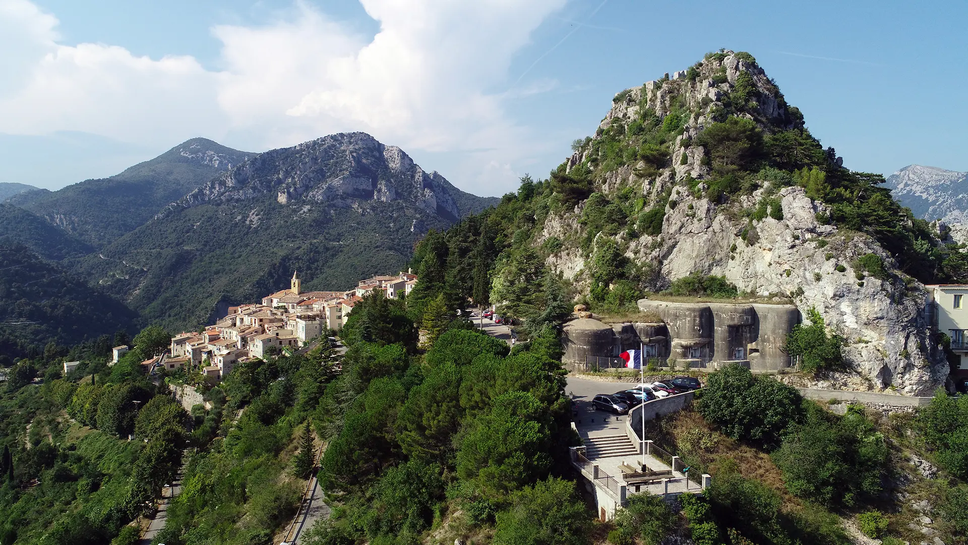 Vue du village et fort Maginot