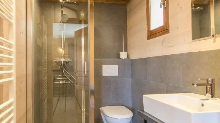 Salle de bain chambre 1