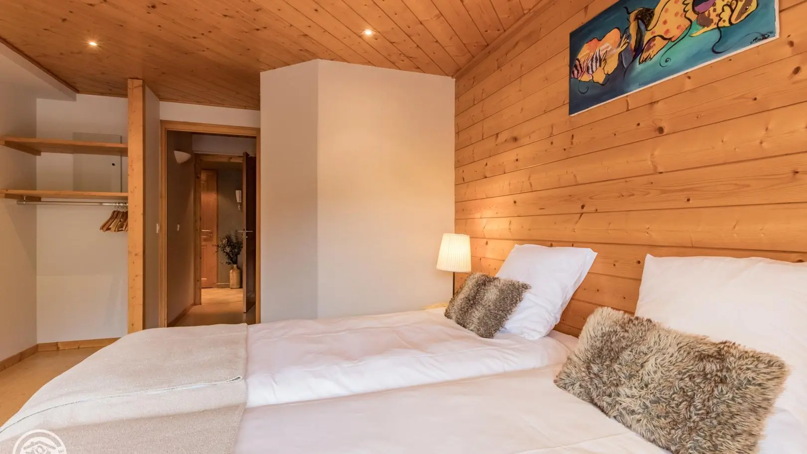 Chambre 1 avec salle d'eau privative