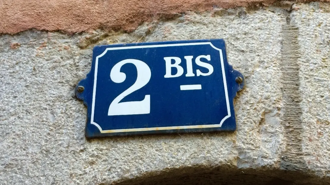 Bienvenue au GITE AU 2BIS, rue Sainte-Claire à Annecy !