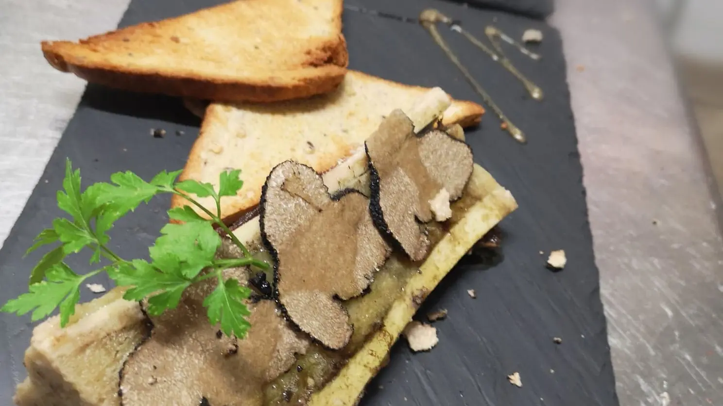 Tartine truffée - Café de la Paix