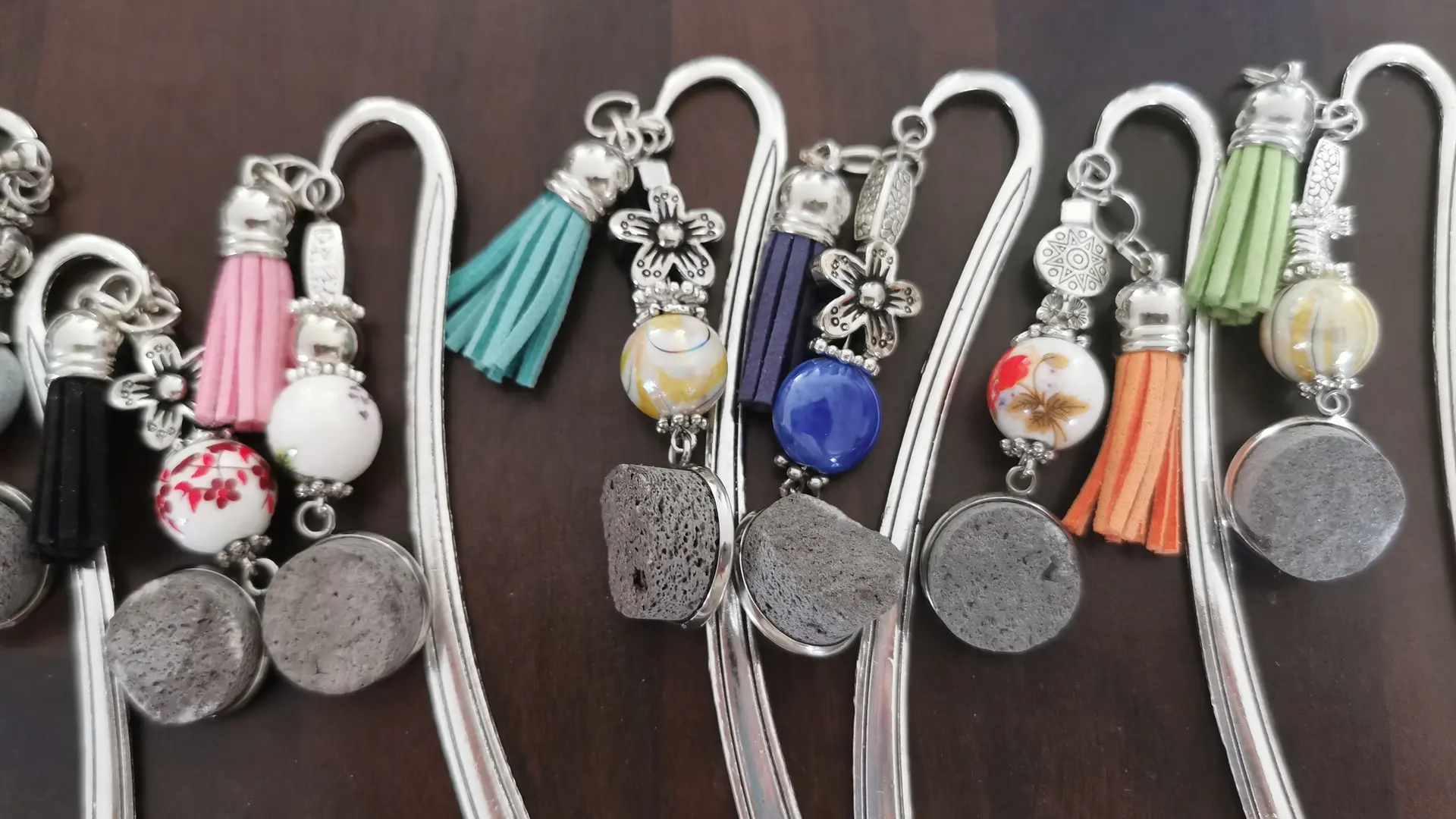 Marque page couleur acier