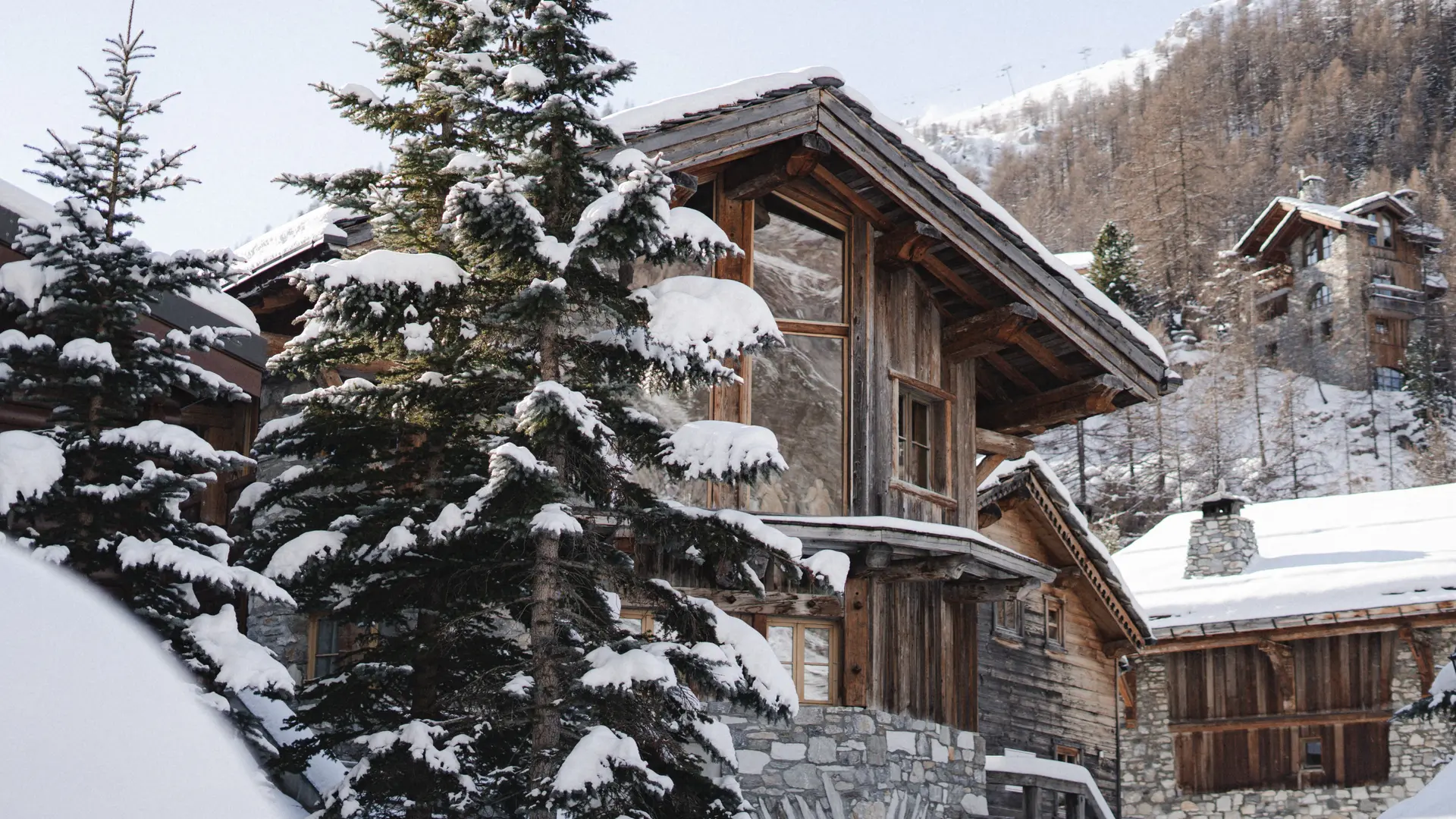 Façade - Chalet Lièvre Blanc_Chalets Covarel_Val d'Isère