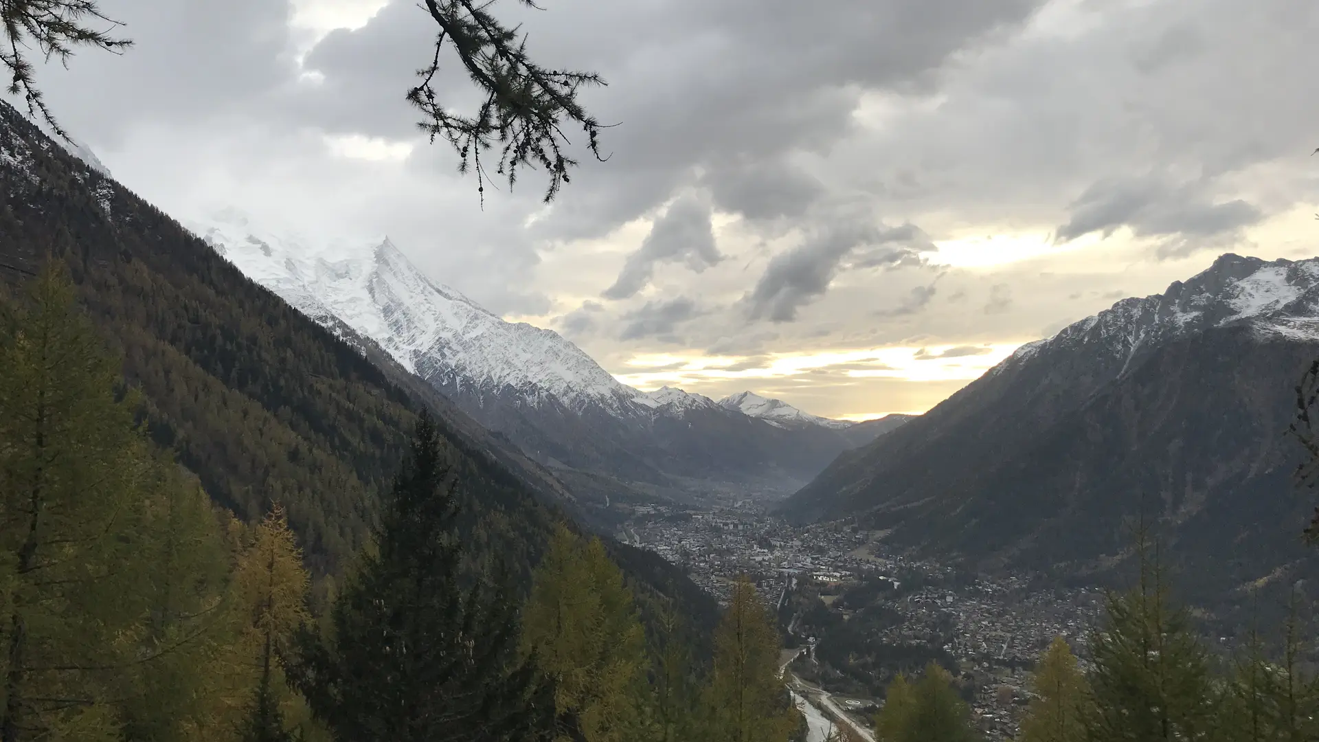 Chapeau-vue-3