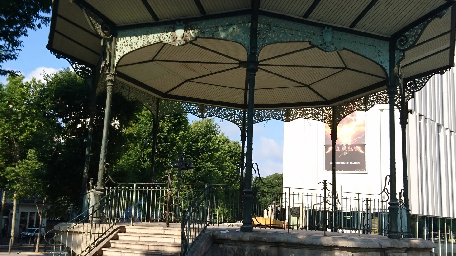 Kiosque à musique Canebiere