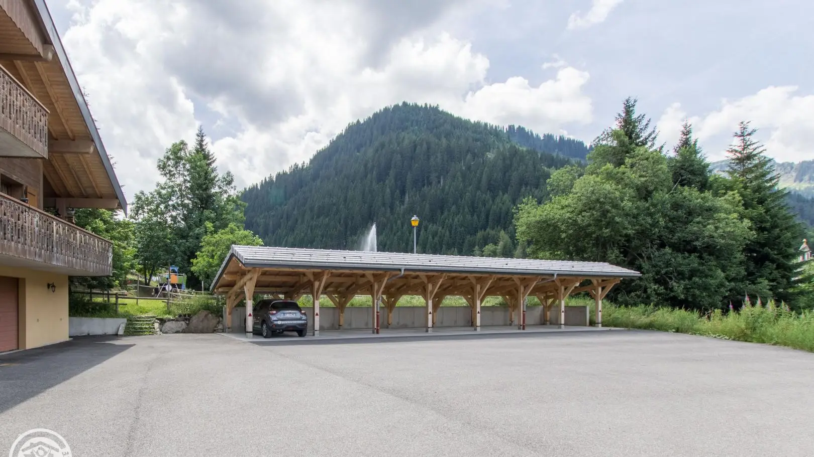 Parking et abri voitures