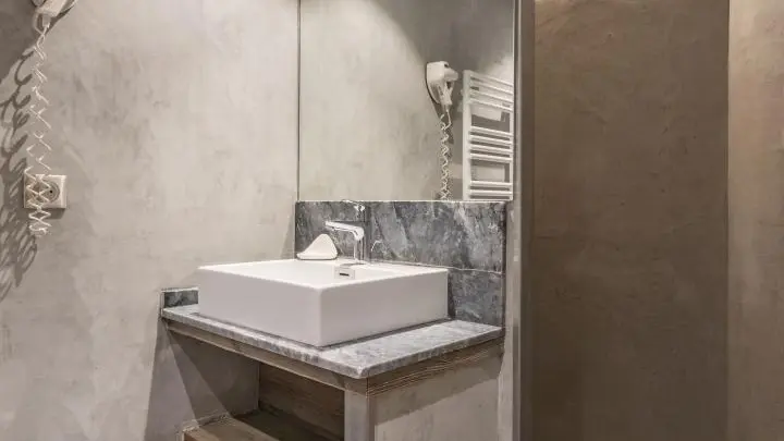 Salle d'eau chambre 1