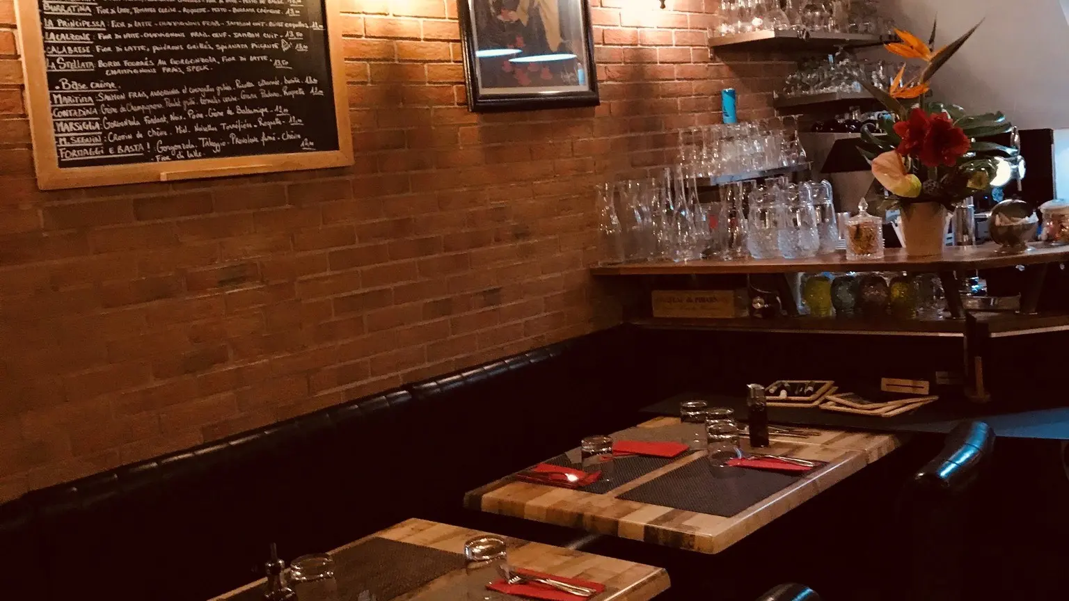 Intérieur côté bar