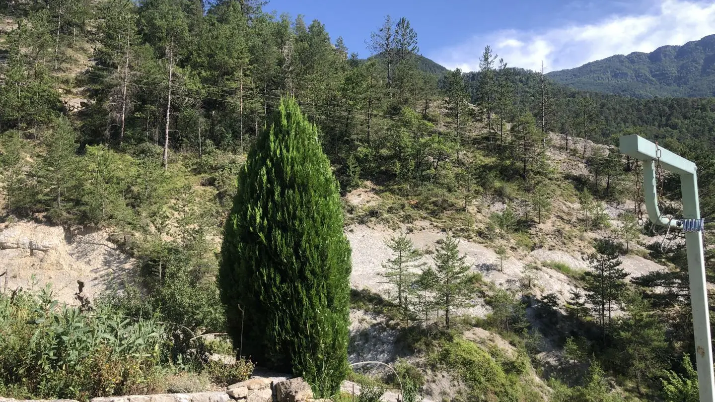 Gîte du Grand Braquet-Vue montagnes-Puget-Théniers-Gîtes de France des Alpes-Maritimes