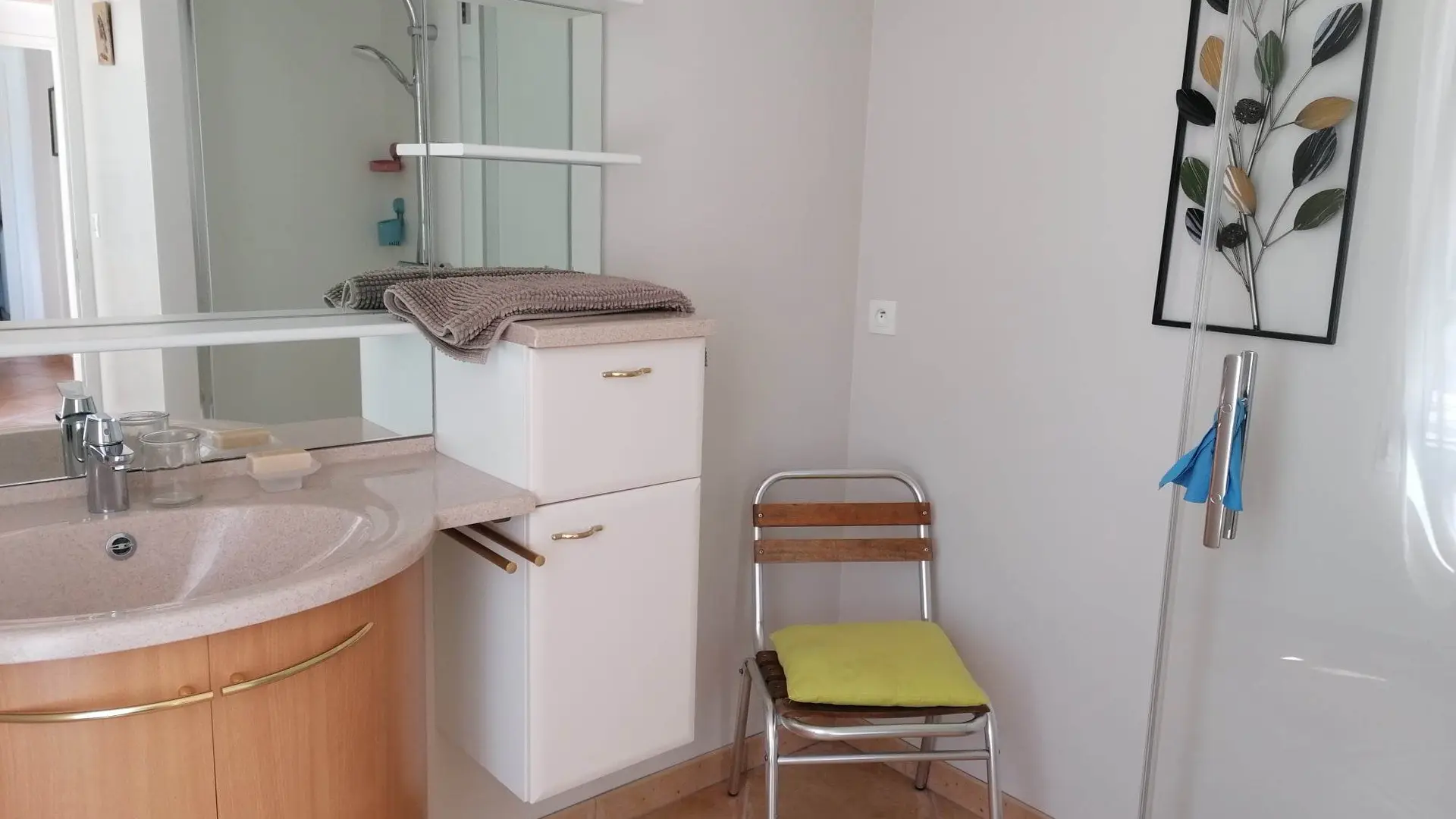 salle d'eau douche à l'Italienne  chambre 1