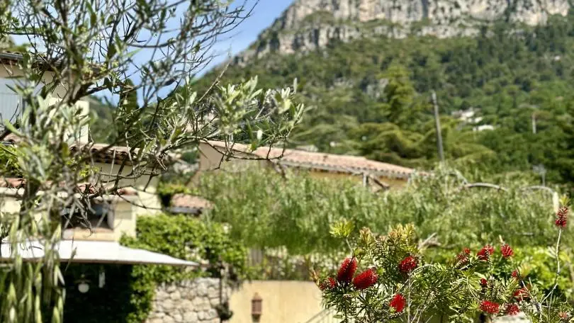 Gîte Olidom-Vue du jardin-Saint Jeannet-Gîtes de France Alpes-Maritimes