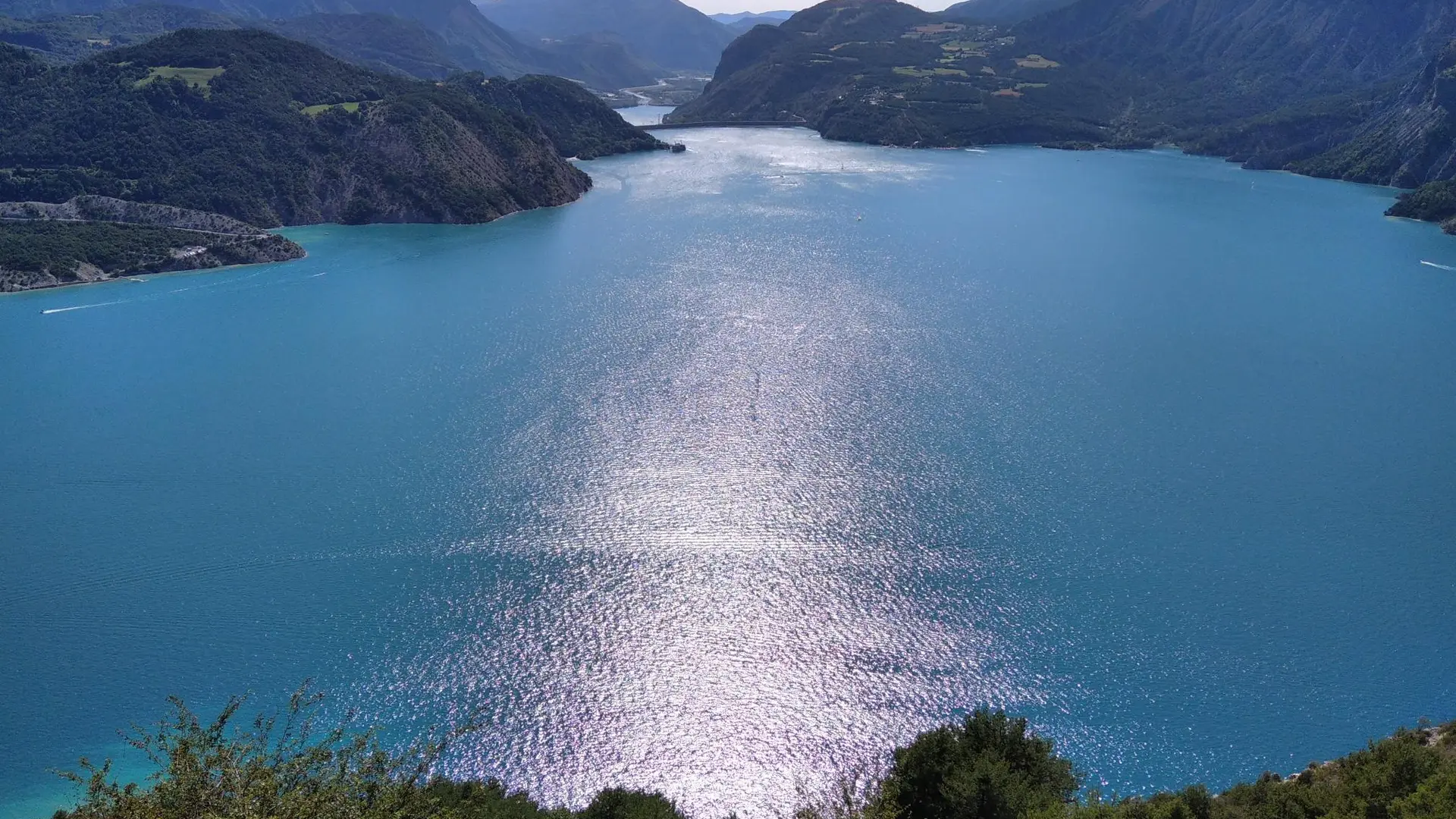 Vue du lac de Serre Ponçon