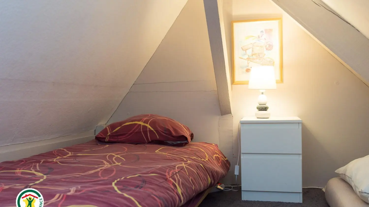 Mezzanine mansardée au 3ème niveau