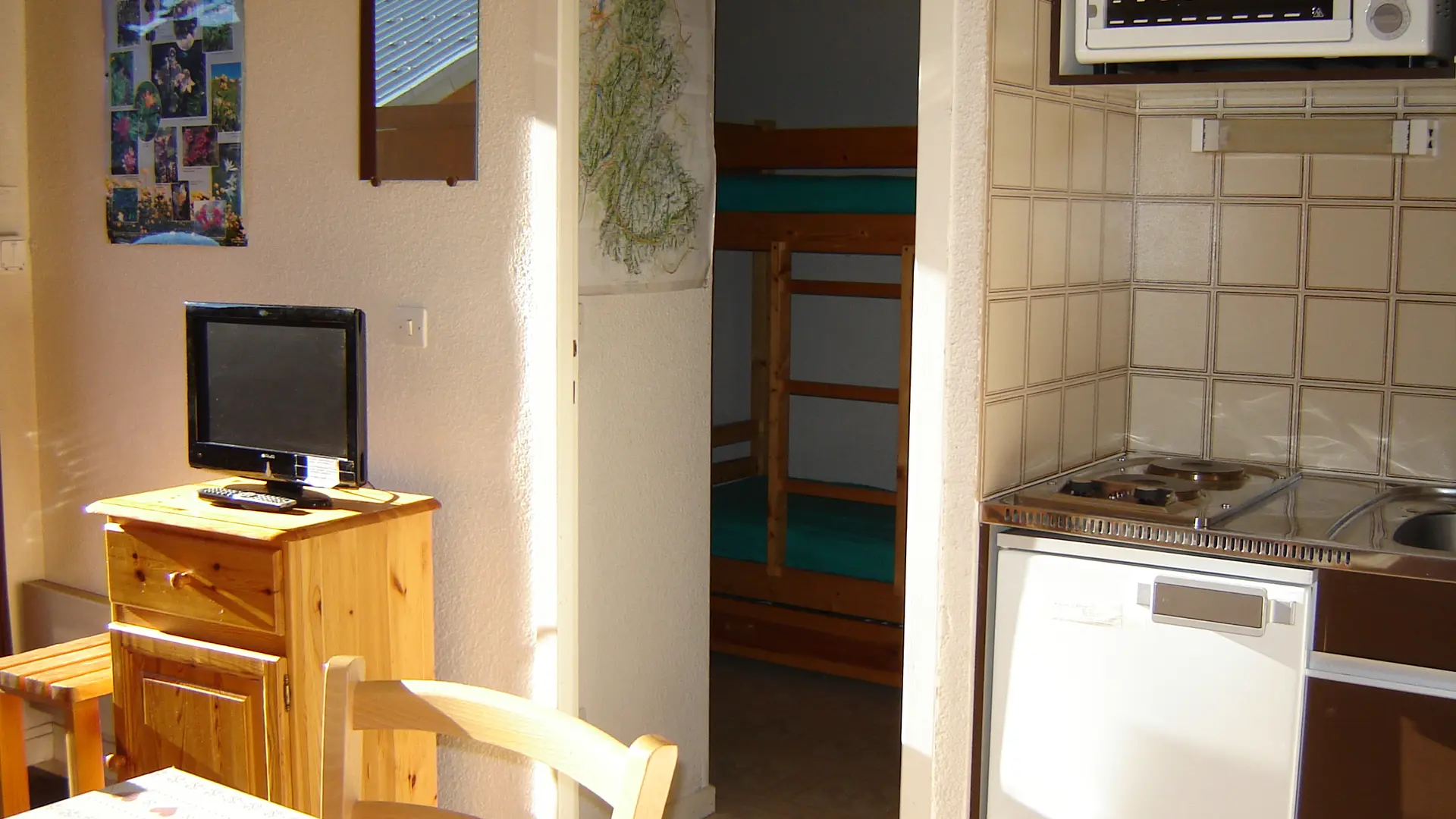 Vue sur le coin montagne depuis la pièce à vivre