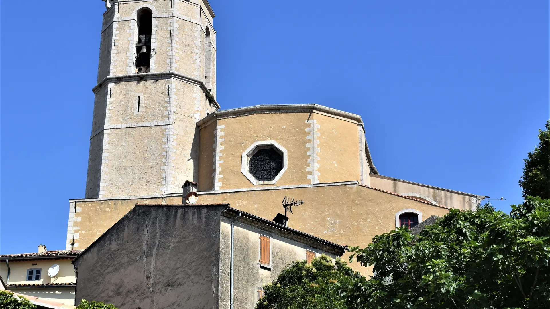 Collégiale Saint Martin