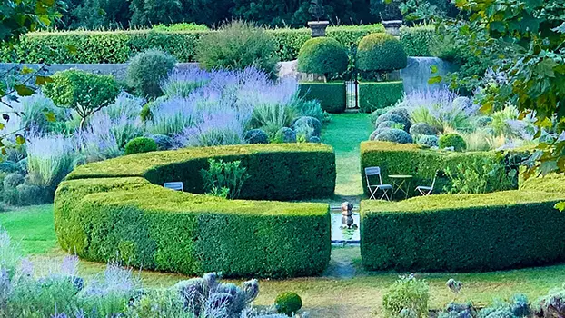 Visite par les propriétaires du Pavillon de Galon à Cucuron_Cucuron