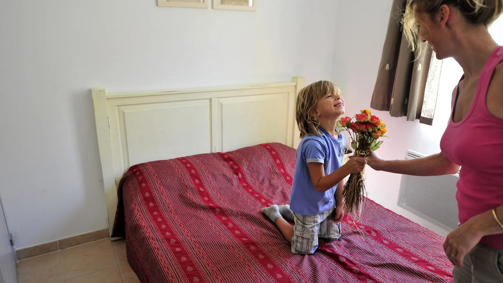 Résidence Goélia Le Mas des Arènes Mouriès chambre appartement