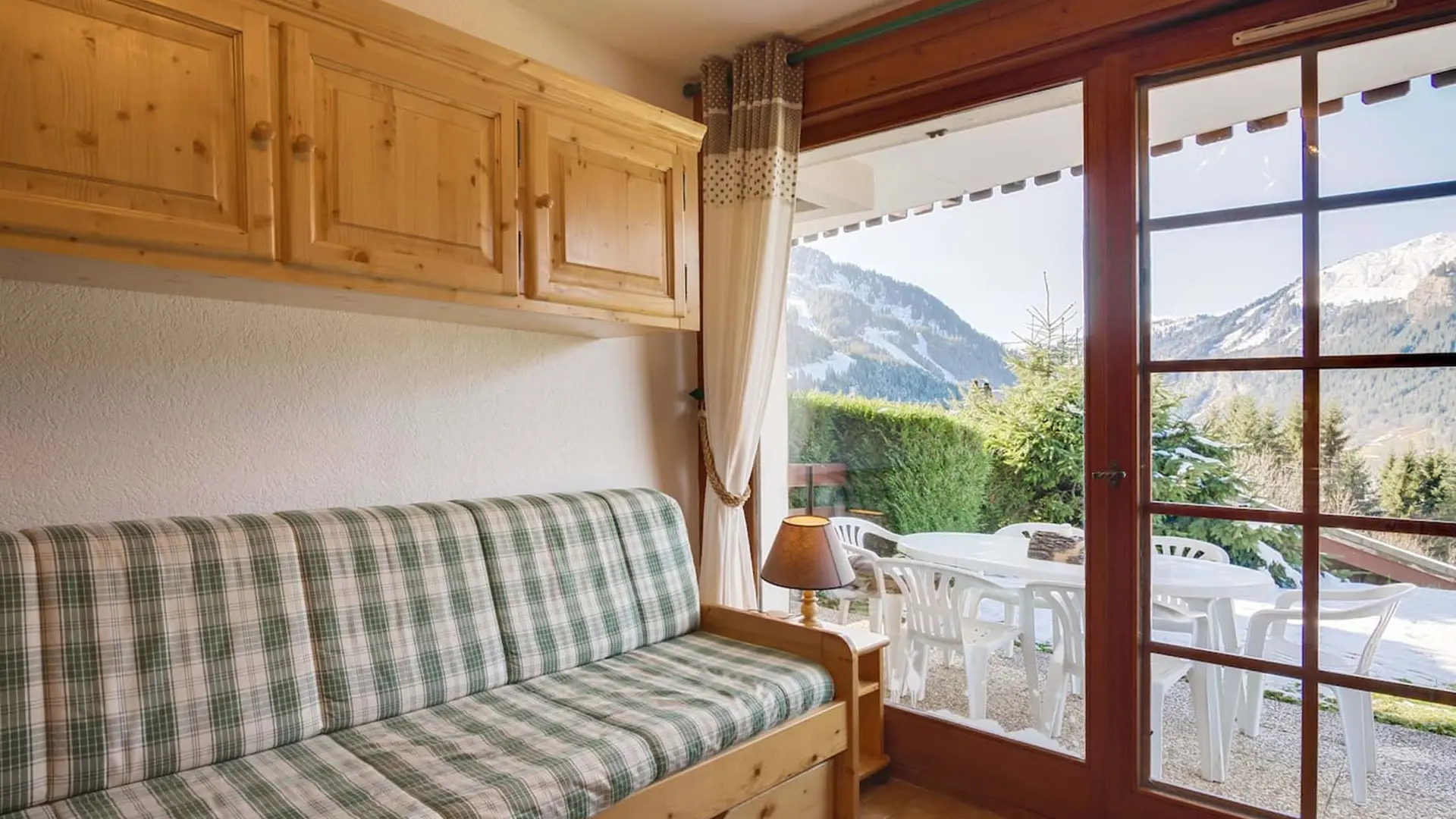 Pièce principale lumineuse