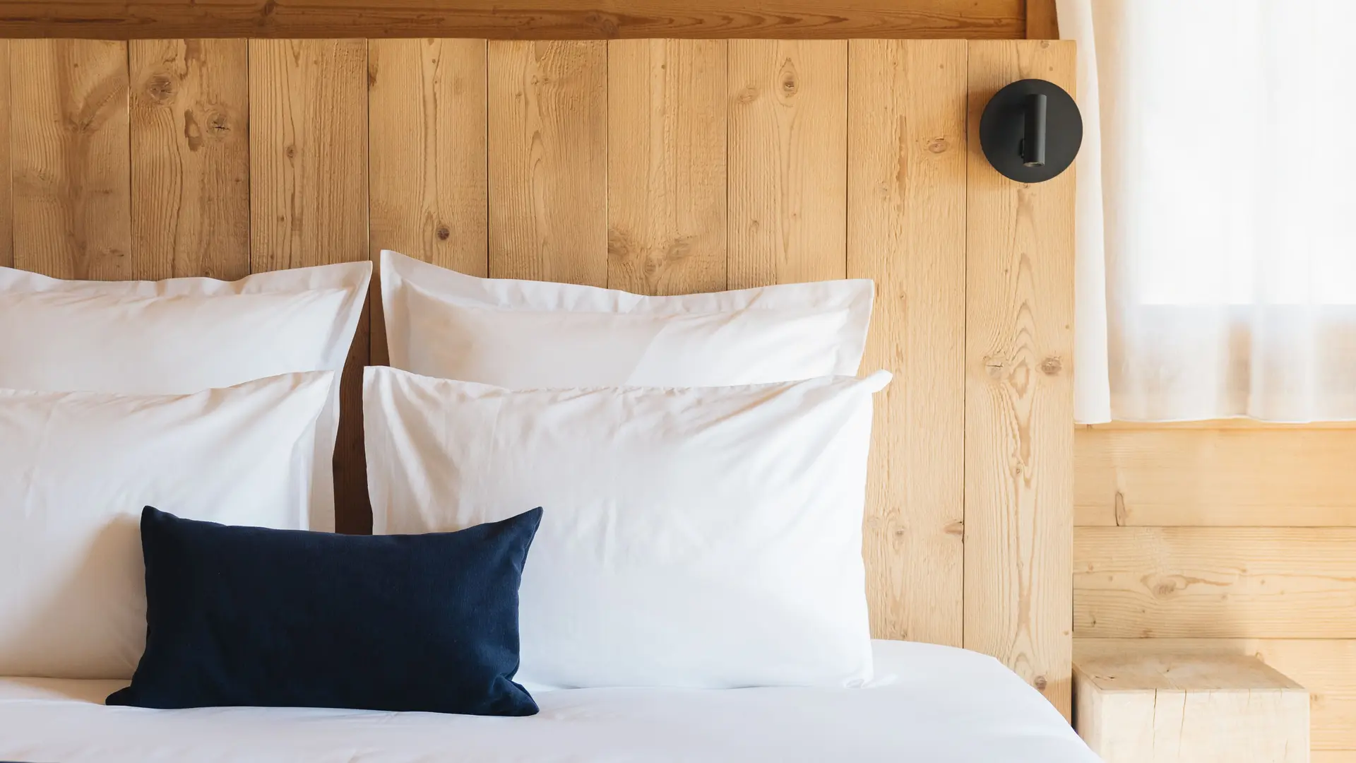 Image chambre bleu nuit Chalet Flachaire