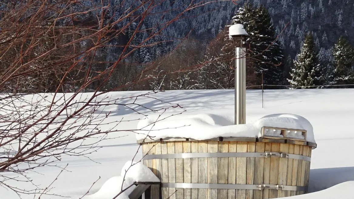 bain nordique, avant déneigement !