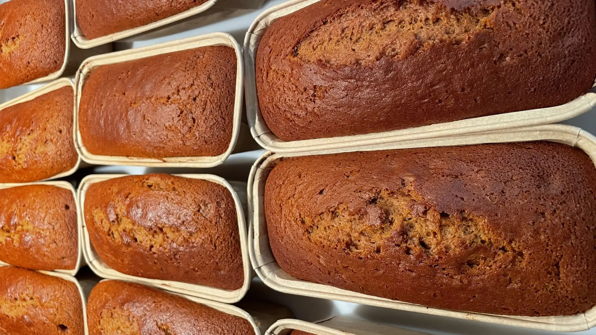 Gingerbread with lavender honey