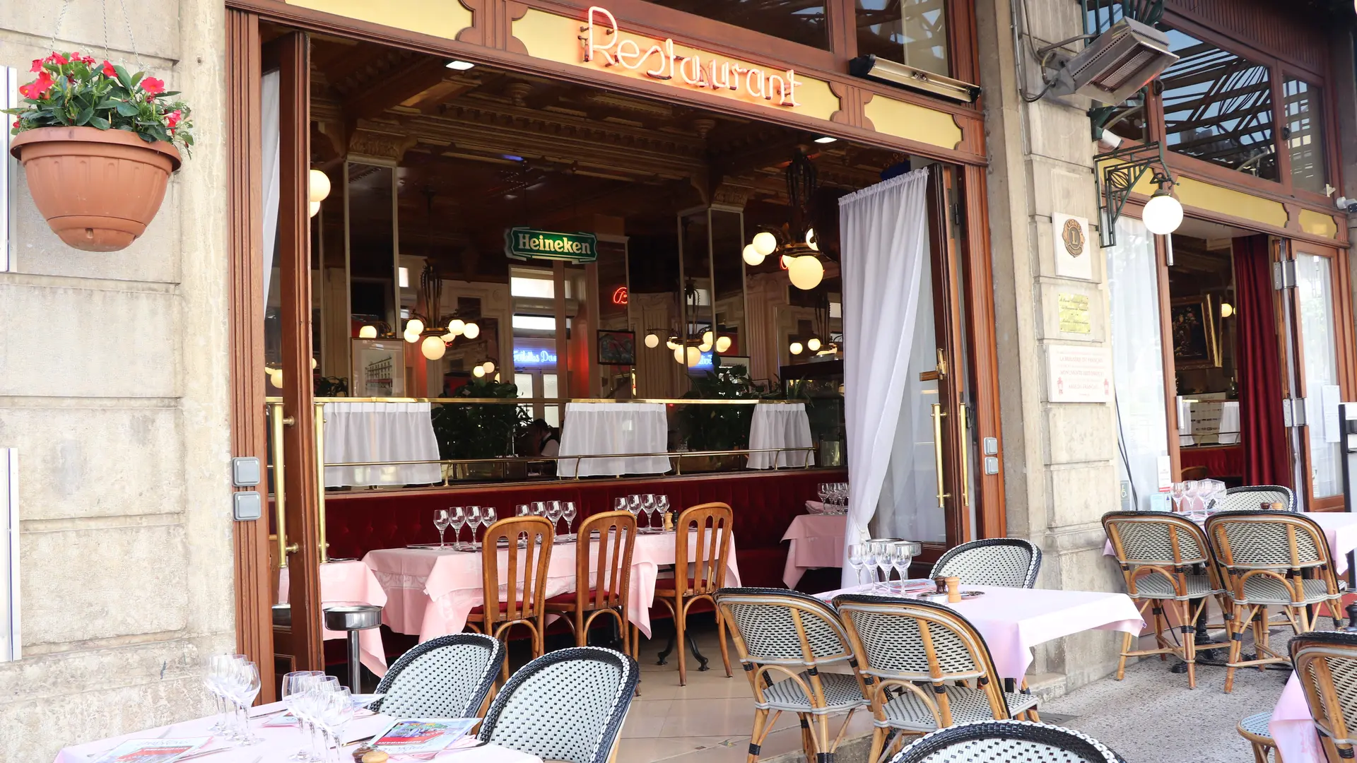 Terrasse du Français