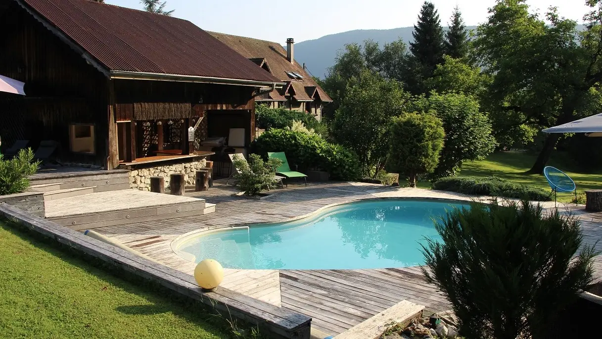 La Bageatière chambre d'hôtes avec piscine