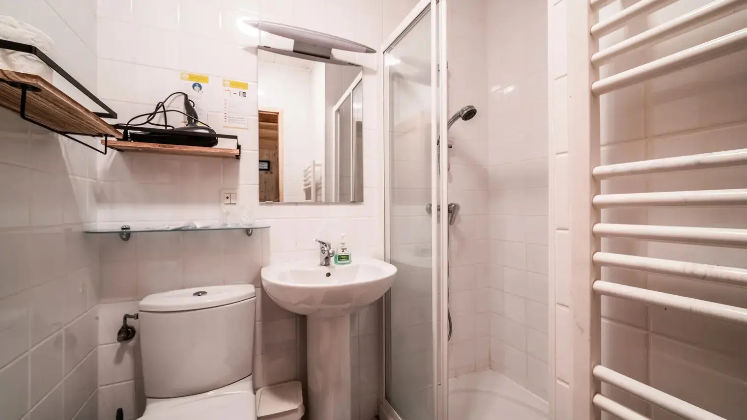 Salle de bains chambre 2