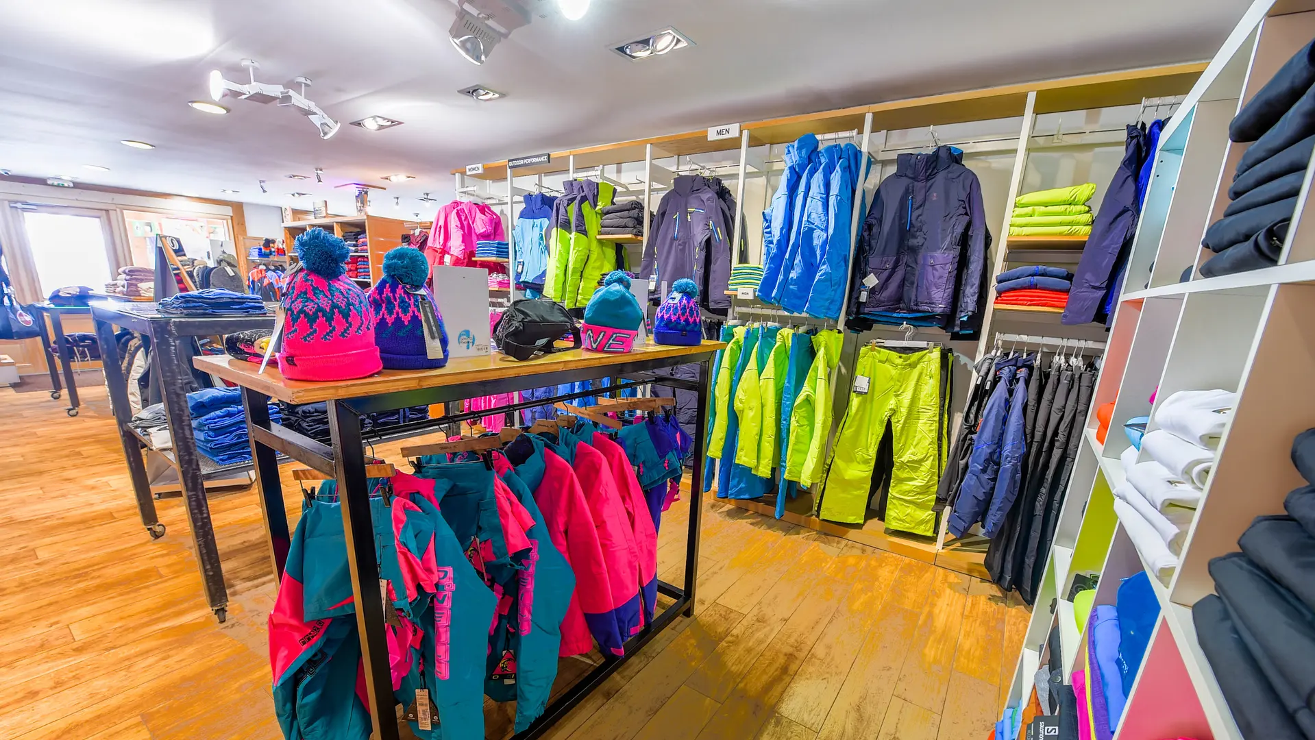 Netski Active Mountain