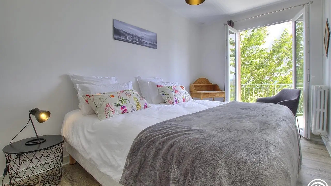 Chambre La Joux - accès balcon
