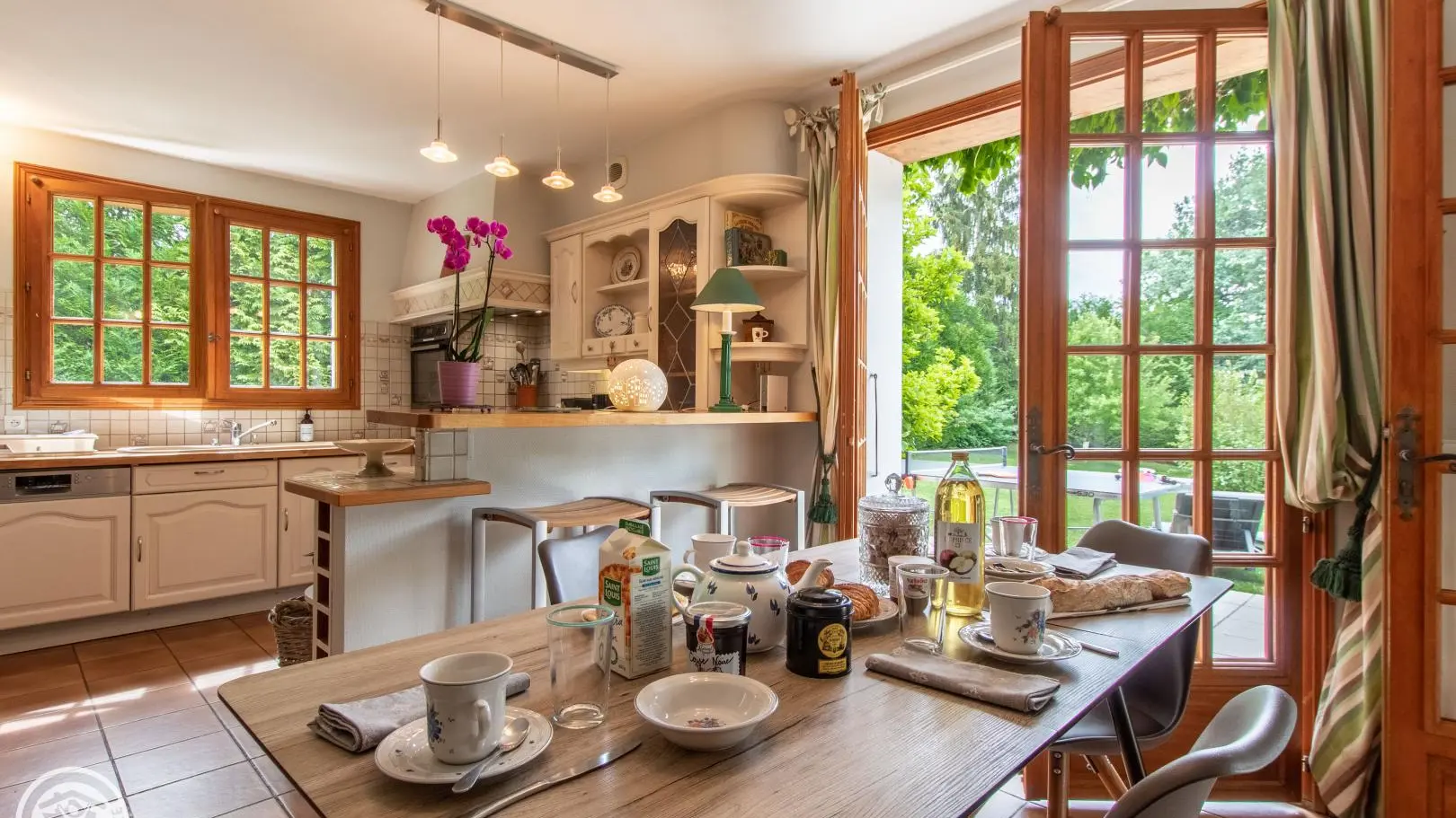 A table pour le petit déjeuner!