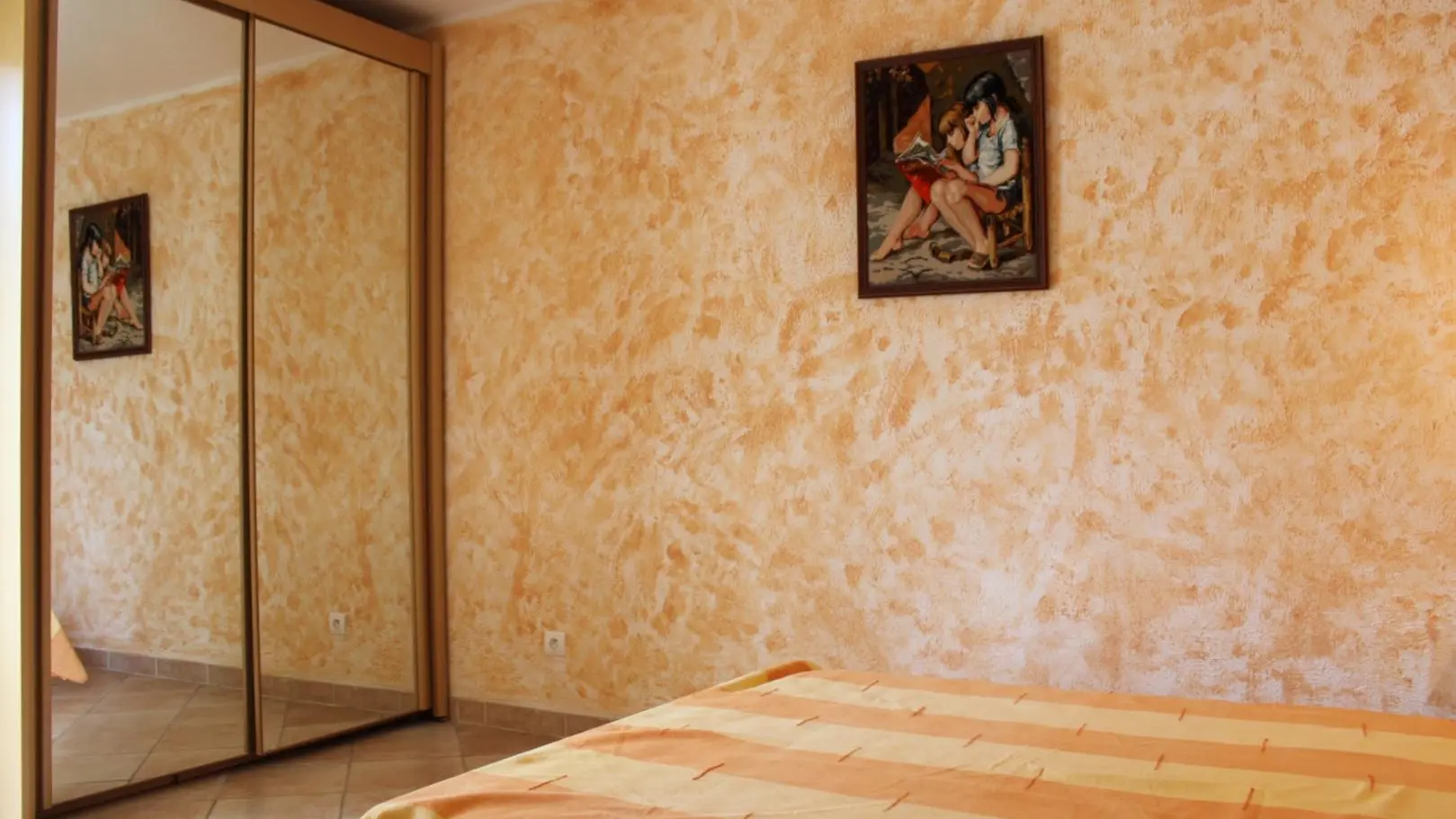 Gîte L'Aubépine de Douans-Chambre-Saint-Étienne-de-Tinée-Gîtes de France des Alpes-Maritimes
