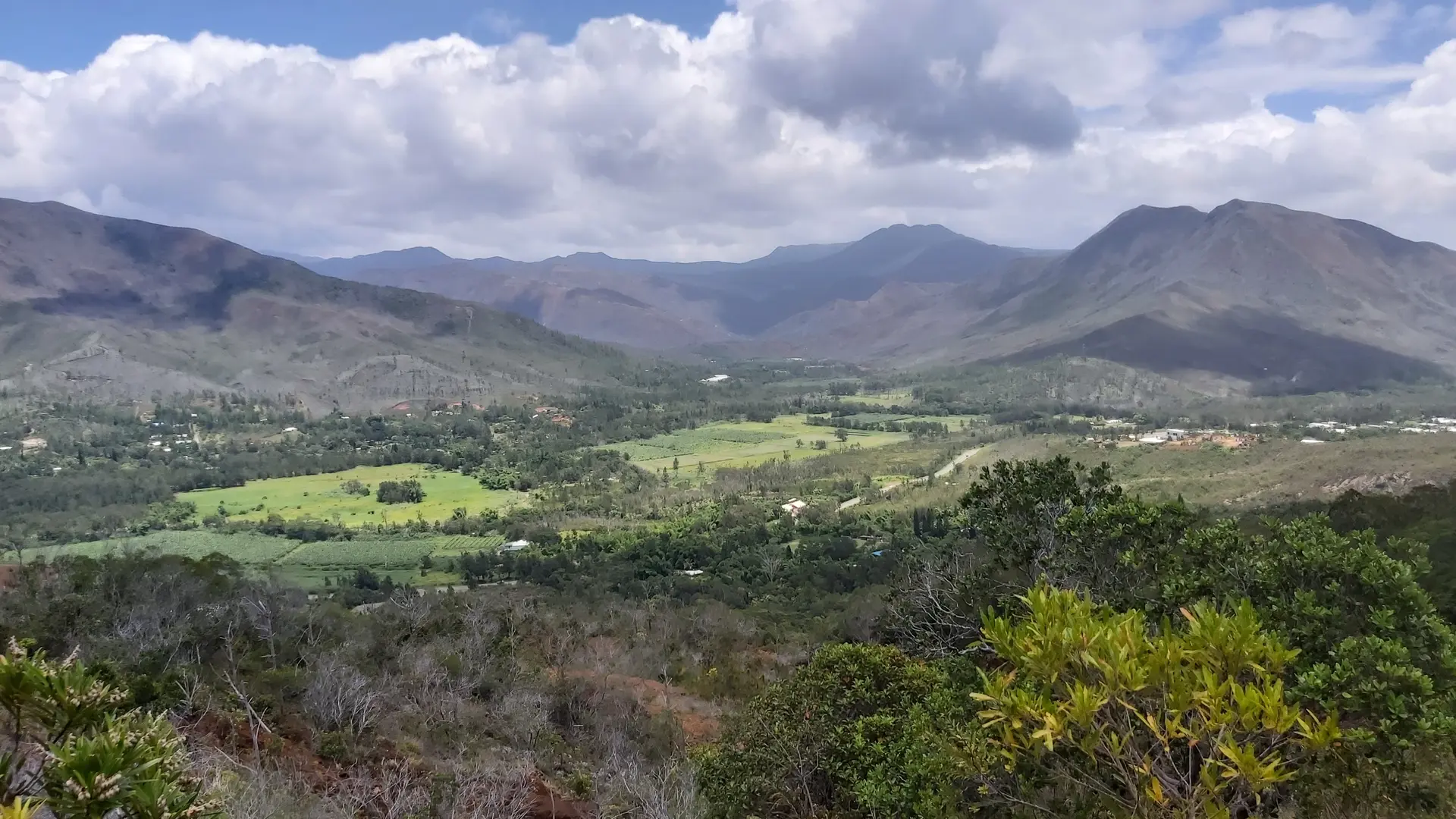 Des points de vue offrant des panoramas époustouflants... à une vingtaine de minutes de Nouméa seulement !