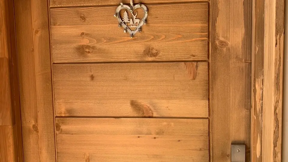 porte d'entrée chambres