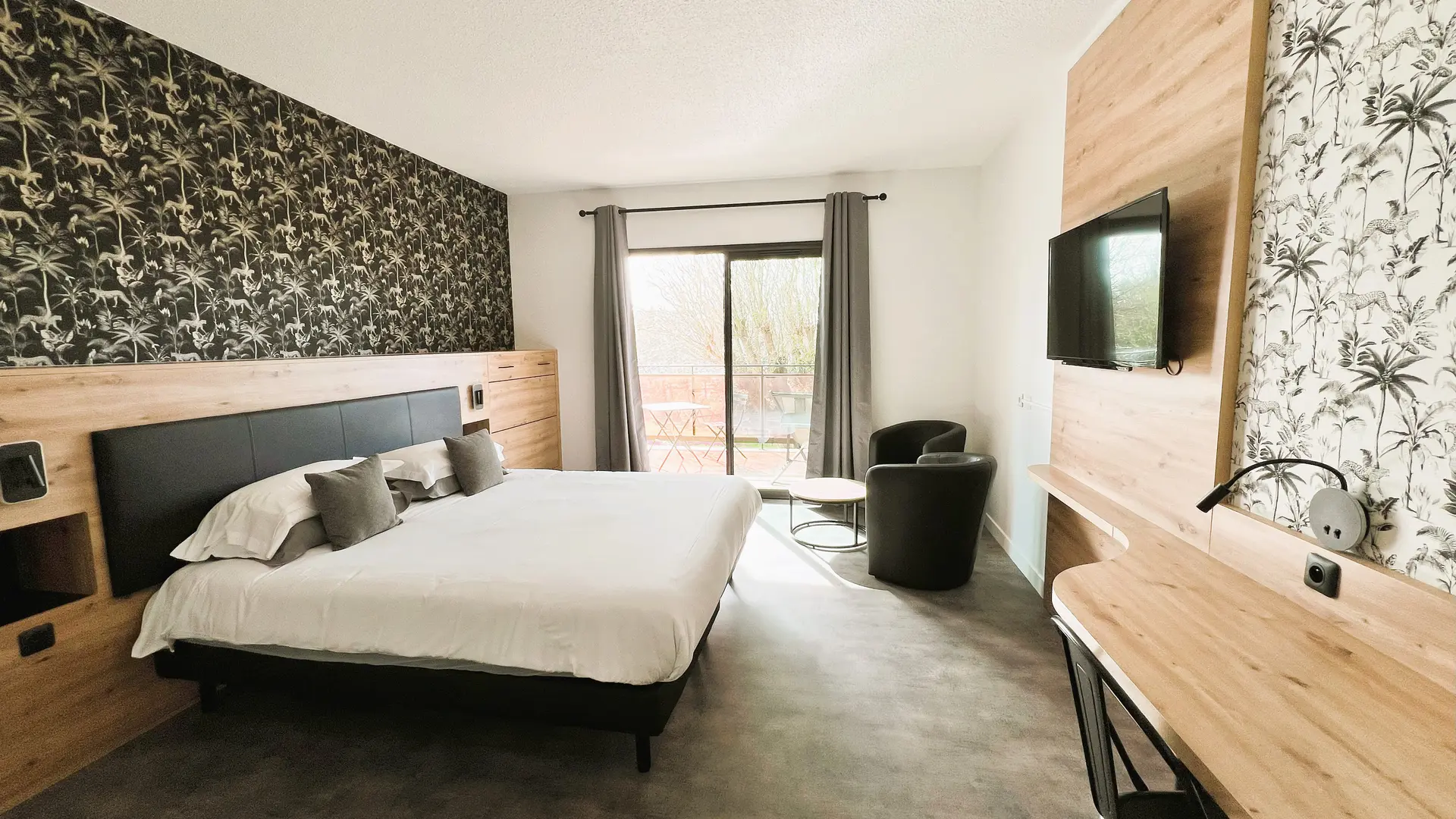 chambre avec fond tapisser