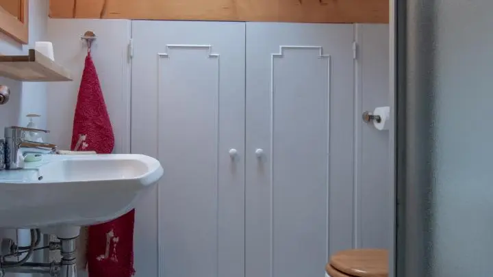 Salle d'eau de la chambre Edelweiss.