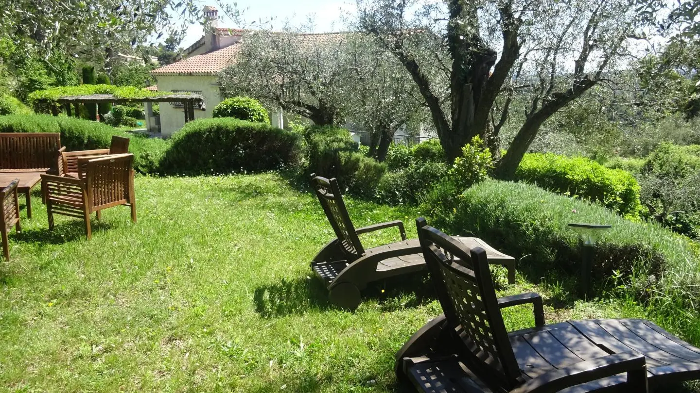 Gîte Le Dionel-Espaces extérieurs-Colomars-Gîtes de France des Alpes-Maritimes