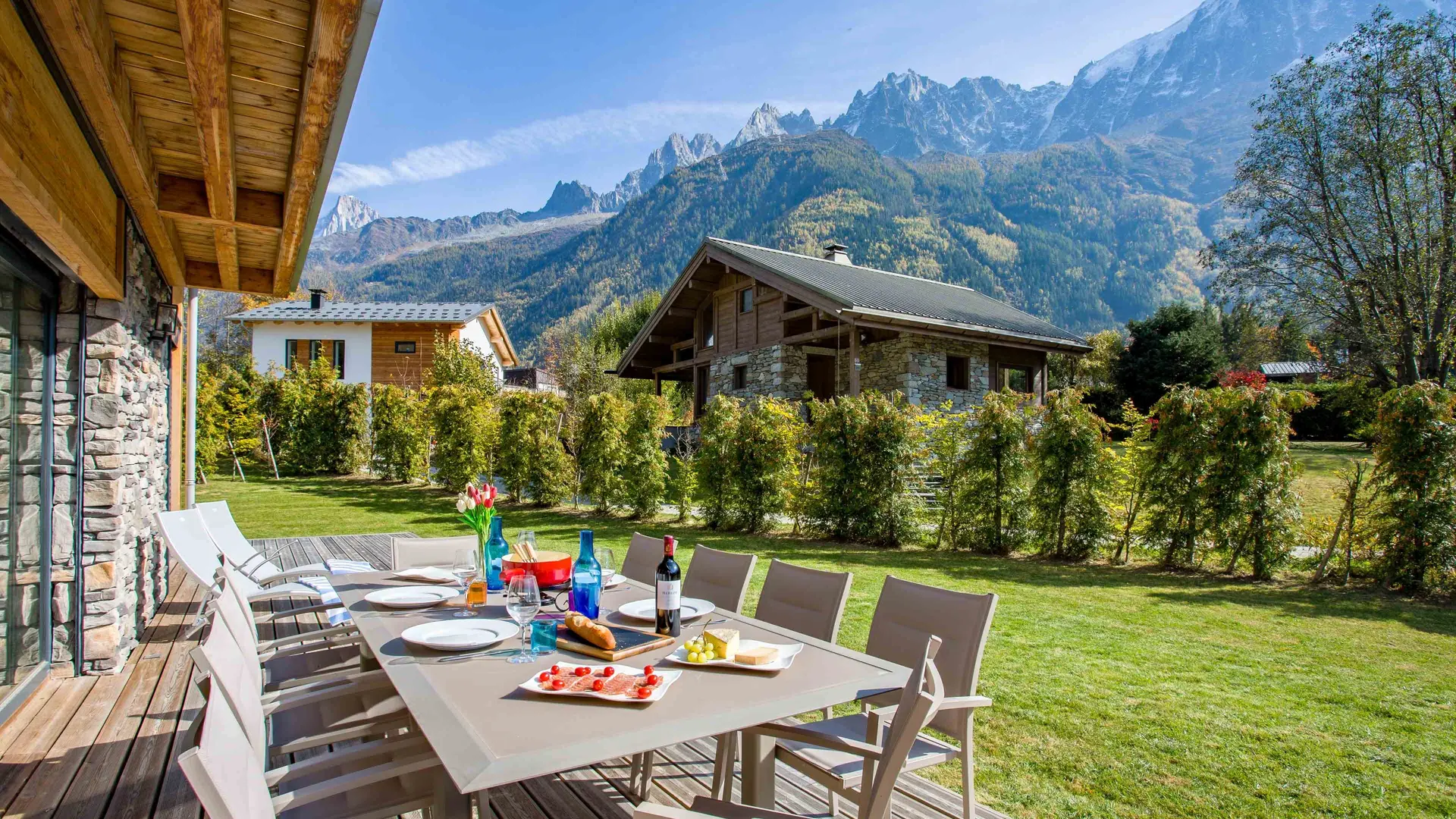 Terrasse ensoleillée