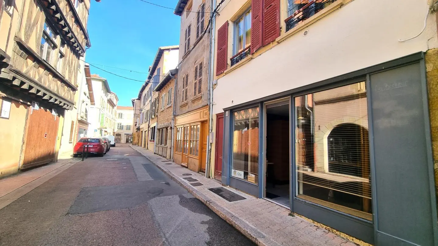 Appartement situé dans la rue André Farinet au n°26.