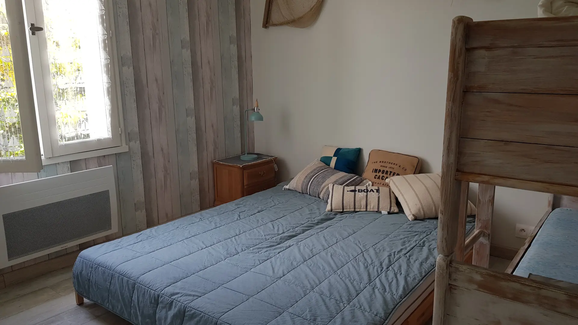 Chambre 2 lits dépliés