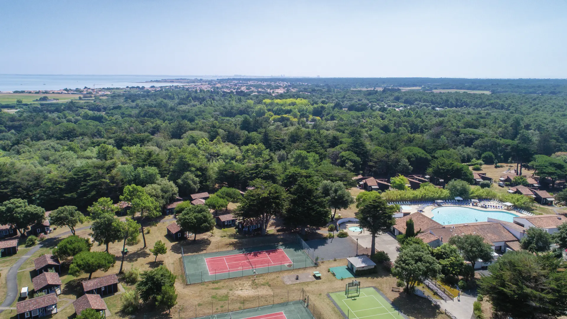 Blick auf das Slow Village Saint-Martin-de-Ré