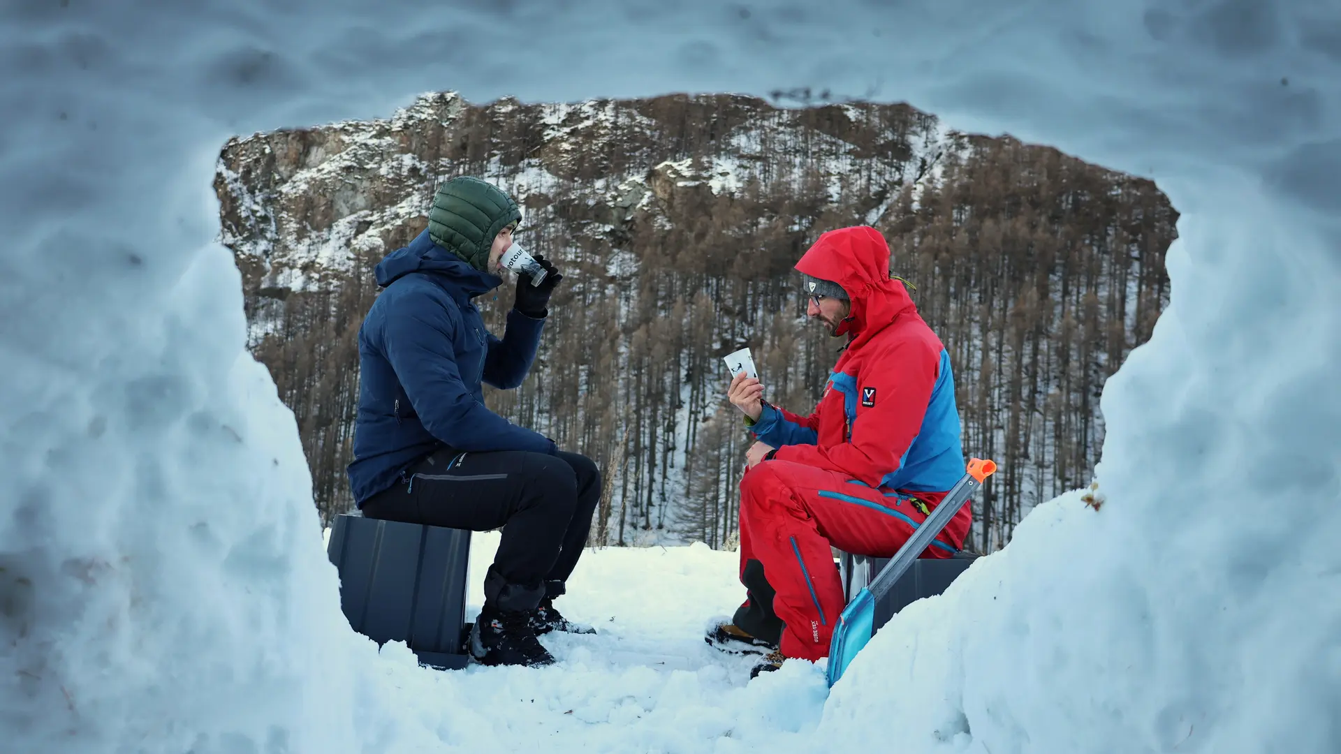 Pause goûter au campement avec Théotour