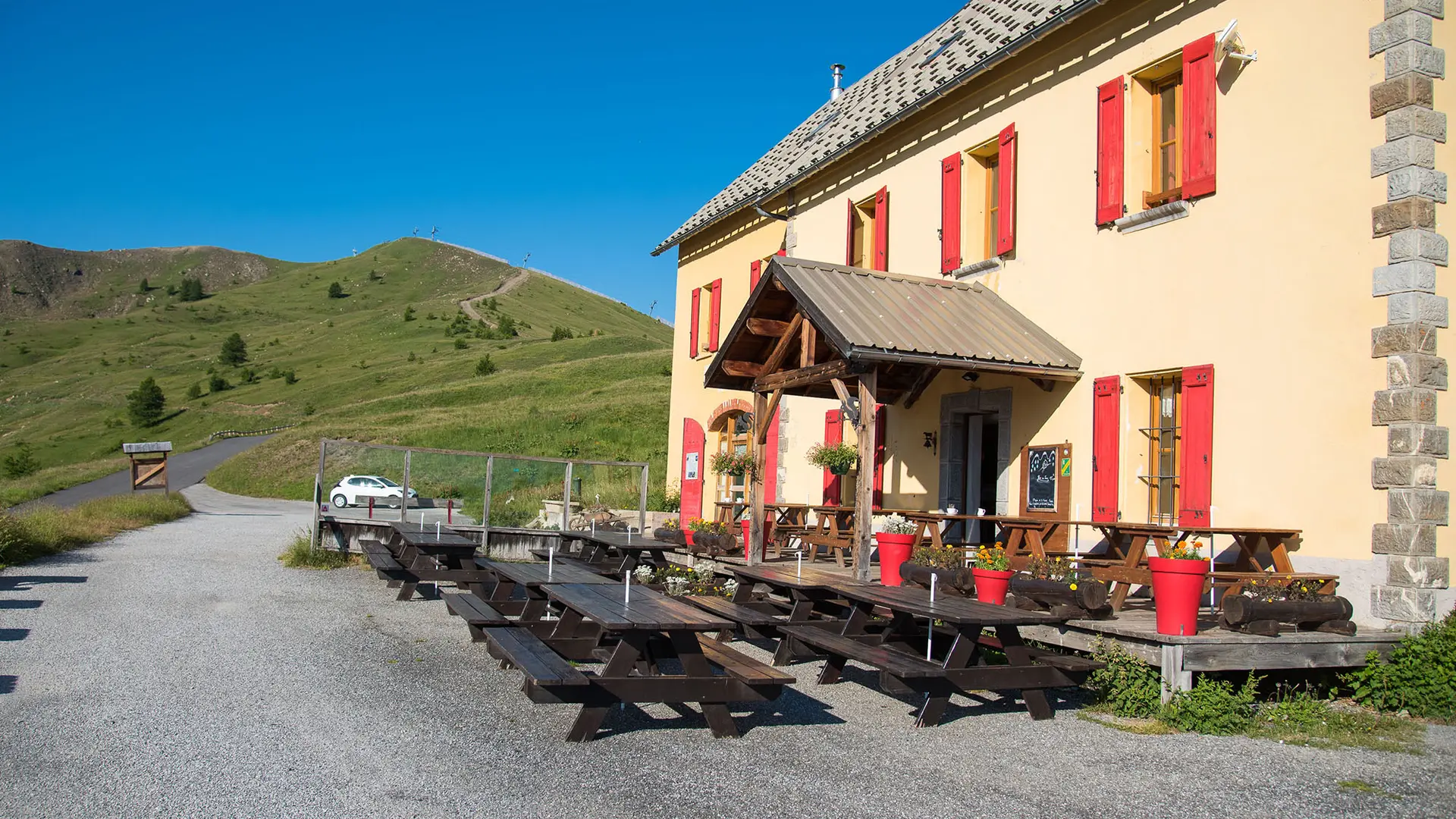 Refuge du col d'Allos