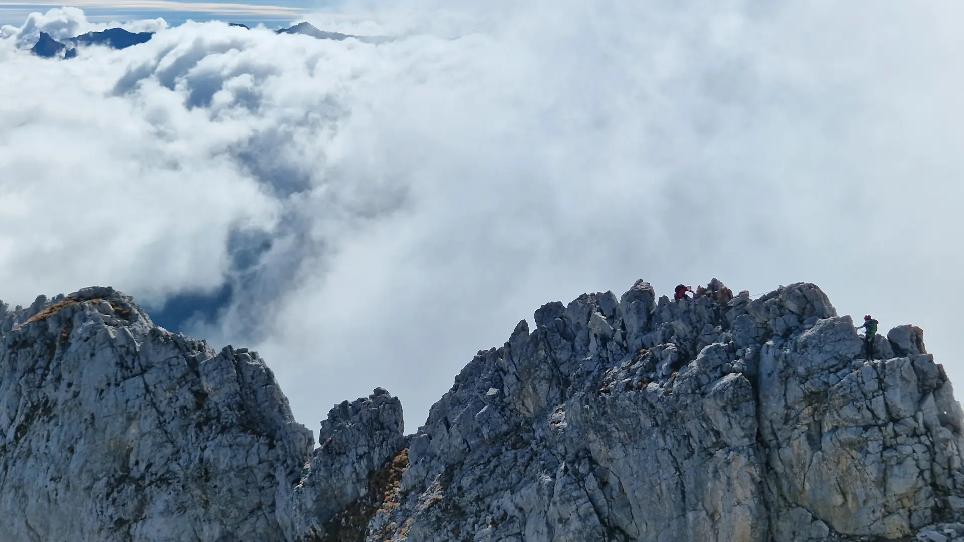 Ambiance alpine sur l'arête des Bouquetins