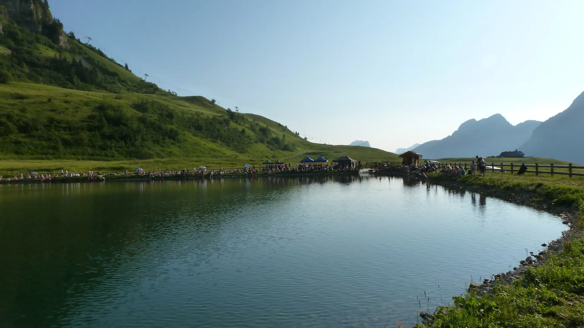 Le lac de la cour