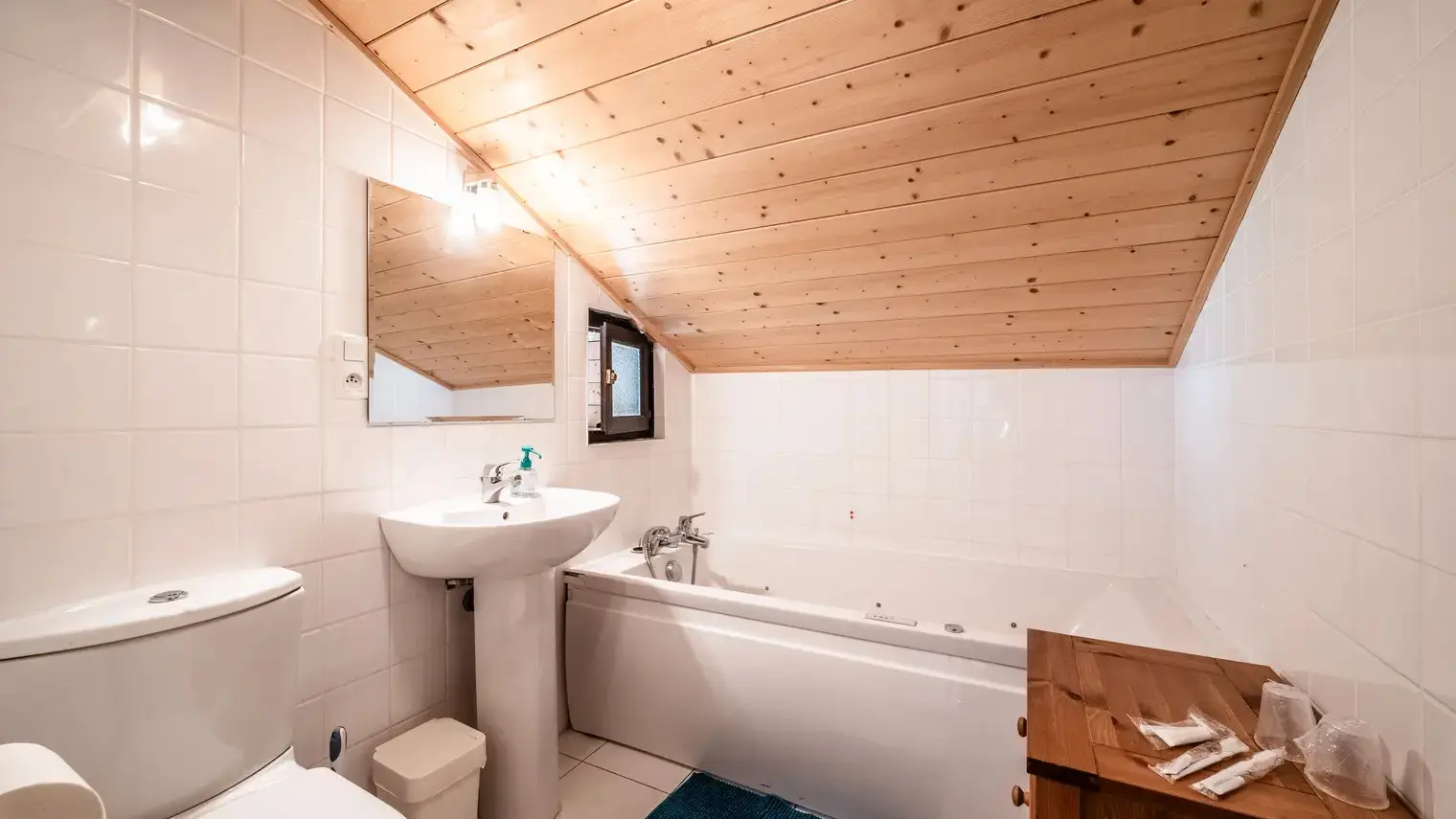 Salle de bains chambre 4