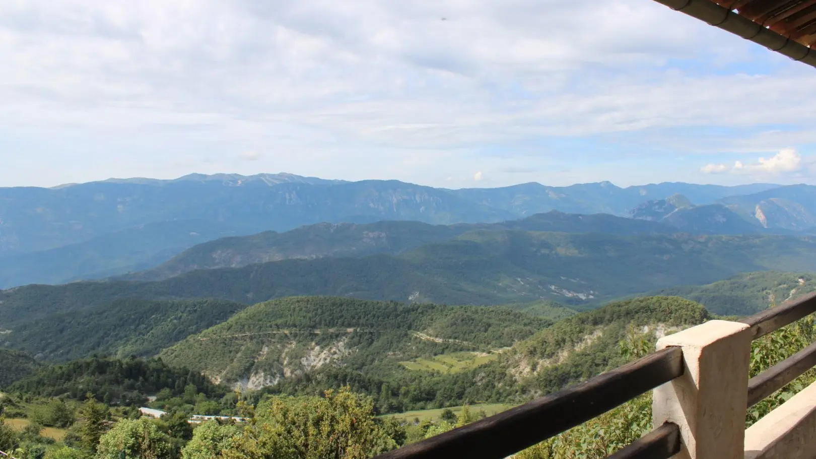 La Bastide du Rousset-Vue de la terrasse-Ascros-Gîtes de France des Alpes-Maritimes