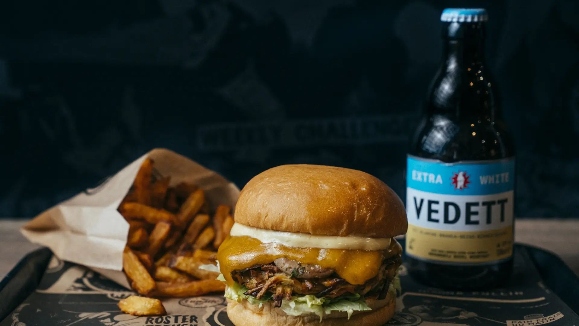 Burger Vege : Rosti, champignon, oignons confit et garlic mayo