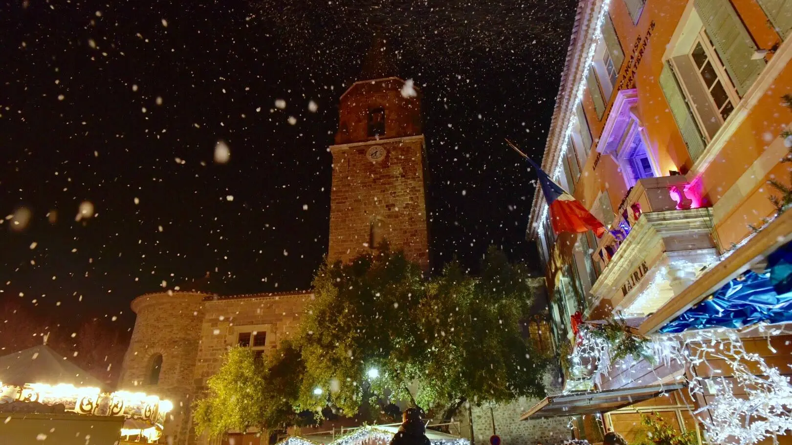 Groupe-Événement-Noel à Fréjus FR