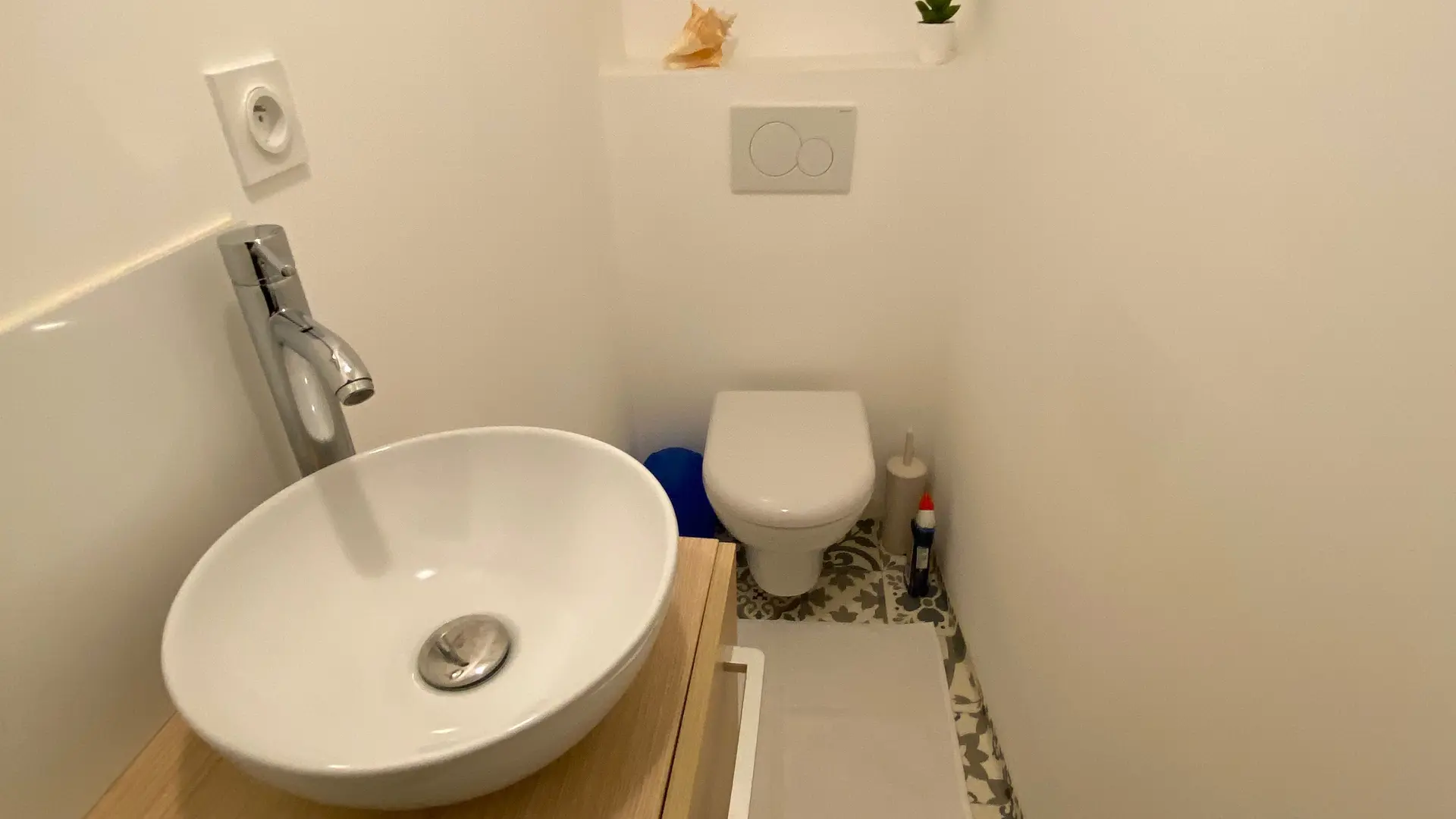 WC indépendant 1ier étage